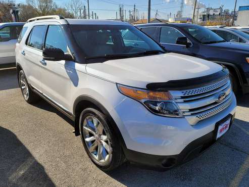 2013 Ford Explorer XLT - Guaranteed Approval-Drive Away Today! -... for sale in Oregon, OH