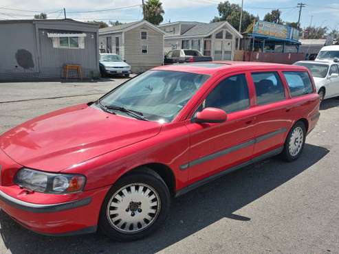 2002 Volvo V70 Turbo - cars & trucks - by owner - vehicle automotive... for sale in Milpitas, CA