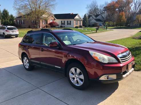 Subaru Outback 2011 - cars & trucks - by owner - vehicle automotive... for sale in Lafayette, IN
