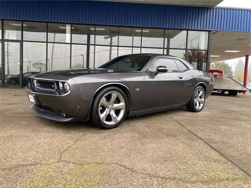 2013 Dodge Challenger R/T 5.7L 6 Spd MANUAL - cars & trucks - by... for sale in Albany, OR