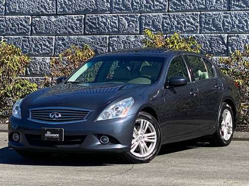 2011 Infiniti G37x AWD - keyless, Bose, camera, moonroof, we finance... for sale in Middleton, MA