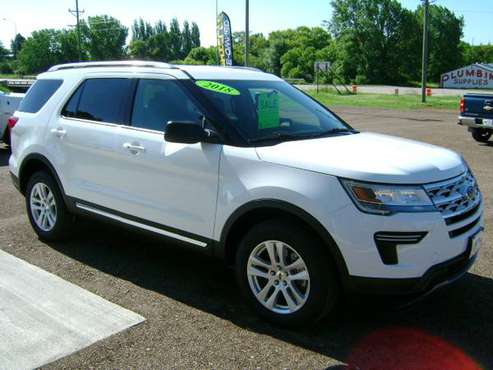 2018 Ford Explorer XLT 4x4, Only 4,273 miles! Tow Pkg! Like New! for sale in Sisseton, ND