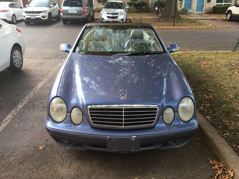 Mercedes Benz clk320 - cars & trucks - by owner - vehicle automotive... for sale in Herndon, District Of Columbia