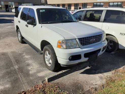 2005 Ford Explorer - cars & trucks - by owner - vehicle automotive... for sale in Myrtle Beach, SC