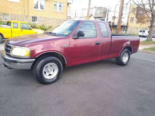 Ford f150 super xl 4.2 v6 gas saver runs great good work truck for sale in Philly, PA
