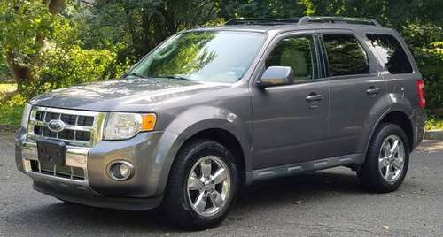 *ONE OWNER* 2009 Ford Escape Limited 4x4 Go Get It! - cars & trucks... for sale in Harrison, NY