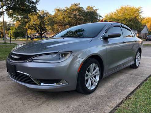 Forsale 2015 Chrysler 200 Limited, Low Miles 36, 500 Miles, Clean for sale in TX