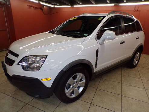 2014 Chevrolet Captiva LS package 82xxx miles new tires 23 service... for sale in Chesterfield, MO