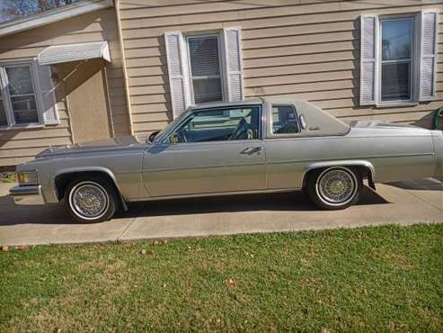 immaculate cadillac deville - cars & trucks - by owner - vehicle... for sale in Peoria, IL