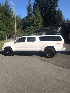 2015 Toyota Tacoma 4 door 4x4 SR5 for sale in Seattle, WA