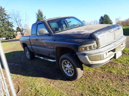 99 DODGE RAM 1500 4X4 - cars & trucks - by owner - vehicle... for sale in Salem, OR