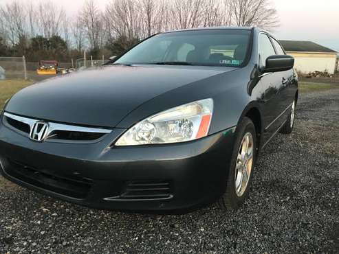2007 Honda Accord Ex four cylinder low miles one owner - cars &... for sale in Ottsville, PA