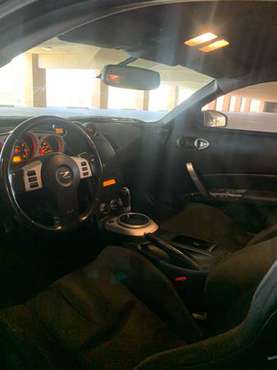 Nissan 350Z Base model - cars & trucks - by owner - vehicle... for sale in Fort Worth, TX