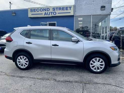 2017 Nissan Rogue S One Owner Clean Carfax 2 5l 4 Cyl Awd Cvt for sale in Worcester, MA