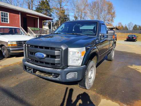 2011 F350 Superduty 4X4 - cars & trucks - by dealer - vehicle... for sale in Mebane, NC, NC