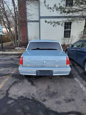 1993 Chrysler New Yorker for sale in Eola, IL