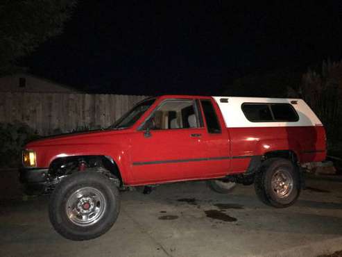 CLASSIC 1985 TOYOTA 4X4 xtended cab - cars & trucks - by owner -... for sale in Arcata, CA
