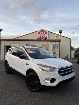 2018 Ford Escape SE 4WD - cars & trucks - by dealer - vehicle... for sale in Yakima, WA