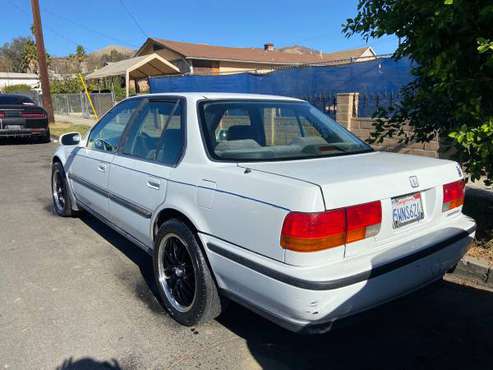1992 Honda Accord - cars & trucks - by owner - vehicle automotive sale for sale in Fillmore, CA