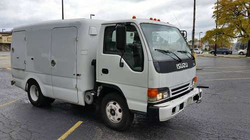 2005 Isuzu NPR Turbo Diesel 5.2L .Equipped wash truck. for sale in Chicago, IL