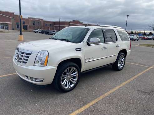 2007 Cadillac Escalade - cars & trucks - by owner - vehicle... for sale in Clinton, MI