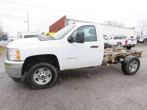 2012 Chevrolet Silverado 2500 HD 4X4 REG CAB 8FT CAB CHASSIS 6.0... for sale in Cynthiana, OH