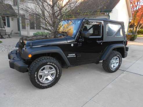 2013 JEEP WRANGLER SPORT V6 ONLY 62,000 MILES EXTRA CLEAN for sale in Macomb, MI