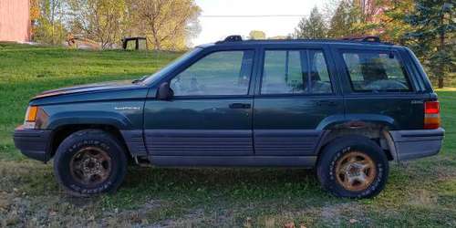 1993 Jeep Grand Cherokee, 210K Miles, 4.0 L, Clear Title - cars &... for sale in Appleton, WI