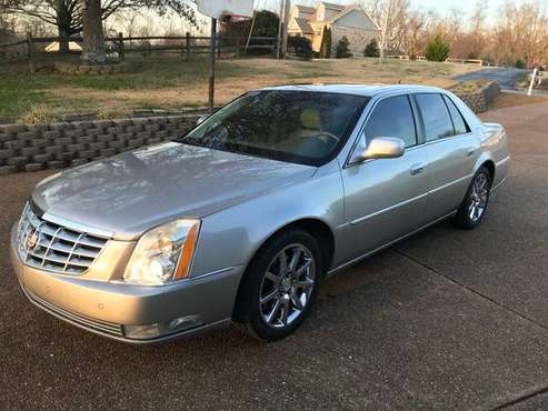 2006 Cadillac DTS Premium Trim Package - cars & trucks - by owner -... for sale in Spring Hill, TN