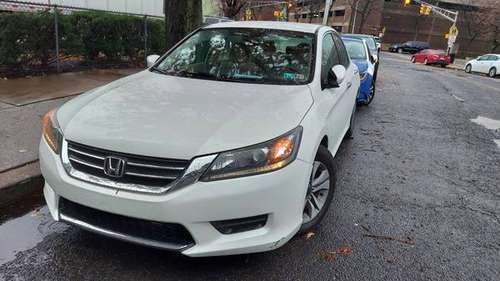 Honda acordd 2014 with only 24,000 miles - cars & trucks - by owner... for sale in Union City, NJ