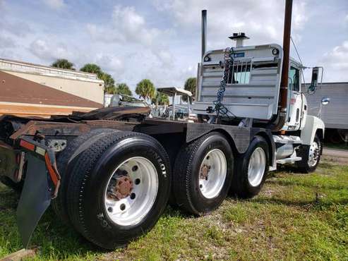 2000 Mack Day Cab Tri Axle - cars & trucks - by dealer - vehicle... for sale in Coral Springs, FL