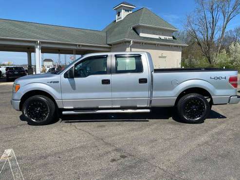 2010 Ford F-150 F150 F 150 XL 4x4 4dr SuperCrew Styleside 5 5 ft SB for sale in Lancaster, OH