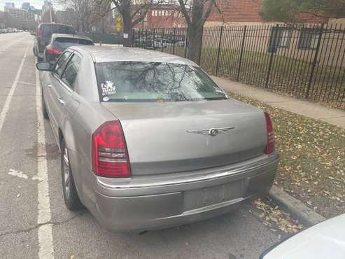 2006 Chrysler 300c hemi - cars & trucks - by owner - vehicle... for sale in Chicago, IL