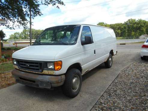 2003 Ford E-350 SD Ext Work Van Cheap - cars & trucks - by dealer -... for sale in Mishawaka, IN