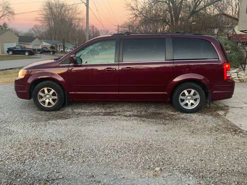 2008 Chrysler town & Countey - cars & trucks - by owner - vehicle... for sale in Hannibal, IL
