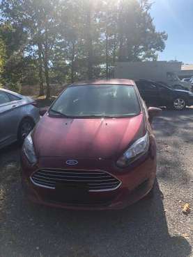 2017 Ford Fiesta red for sale in Accokeek, MD