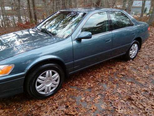 2001 Toyota Camry 2 Owners - cars & trucks - by owner - vehicle... for sale in Plymouth, MA