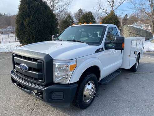 2016 Ford F-350 SD XL Long Bed 2WD DRW - - by dealer for sale in West Boylston, MA