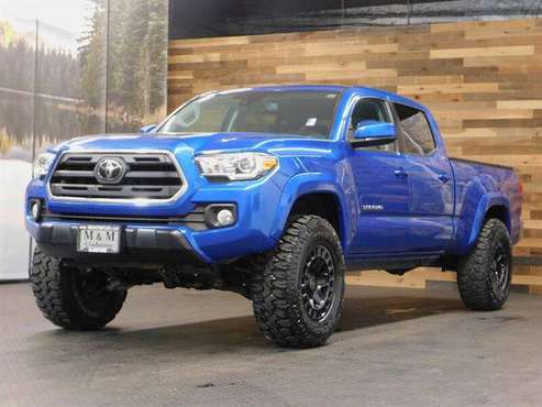 2018 Toyota Tacoma SR5 V6 4X4/1-OWNER/NEW LIFT WHEELS TIRES 4x4 for sale in Gladstone, OR