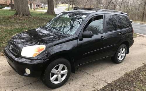 2004 Toyota rav 4 170k miles - - by dealer - vehicle for sale in Jefferson City, MO
