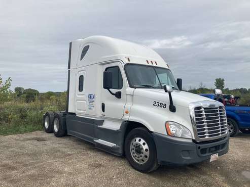 2018 Freightliner Cascadia for sale in Hartford, WI