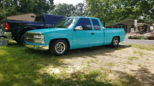 1992 lowered Chevy 1500 for sale in Fort Wayne, IN