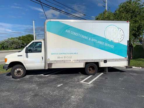 2006 FORD ECONOLINE E-350 W/LIFT GATE for sale in West Palm Beach, FL