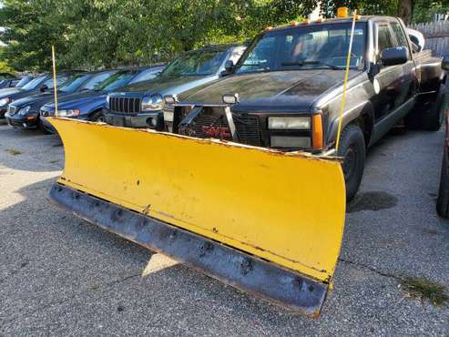GMC 1 TON 4X4 AUTO EXTRA CAB WITH 9 FOOT PLOW INSPECTED NO RUST for sale in Manchester, MA