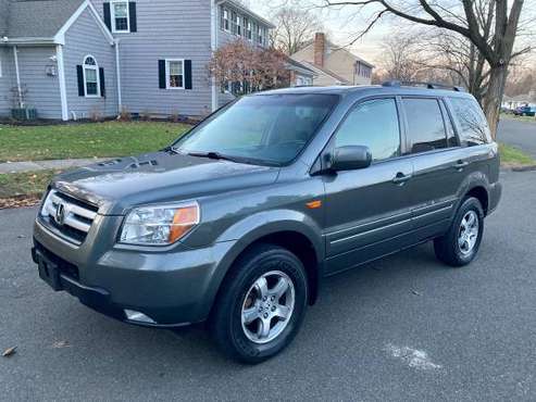 2007 HONDA PILOT EX-L - cars & trucks - by owner - vehicle... for sale in New Haven, CT