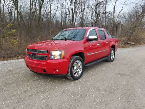 2009 Chevrolet Avalanche LTZ - cars & trucks - by owner - vehicle... for sale in Indianapolis, IN