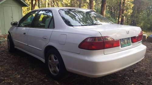 98 HONDA Accord for sale in Sutherlin, OR