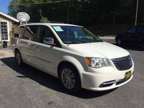 $9,999 2013 Chrysler Town & Country TOURING L *Only 95k Miles,... for sale in Belmont, VT
