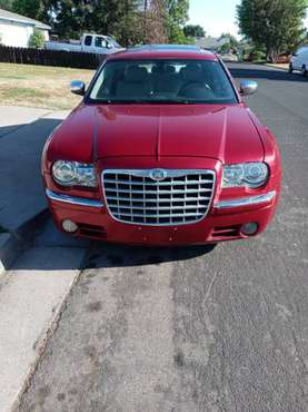07 Chrysler 300 4800 Priced to sell for sale in Fresno, CA