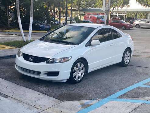 2009 Honda Civic Coupe - cars & trucks - by owner - vehicle... for sale in Fort Lauderdale, FL